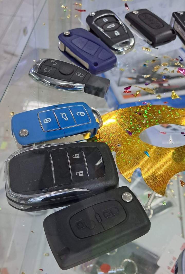 double clé auto Baillif